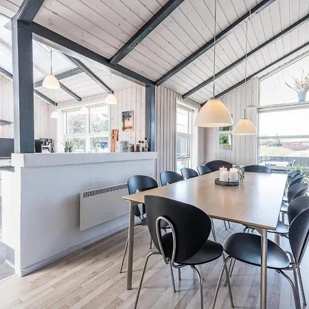 Ferienhaus Holiday Henne Xciii Henne Strand